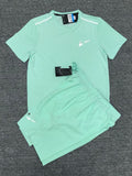 Nike 'Miler' Set