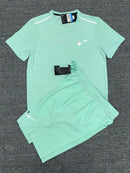 Nike Miler ADV T-Shirt Mineral Slate & Mineral Slate Challenger Shorts Set