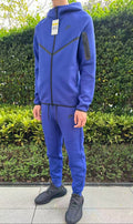 Tech Fleece nike 2025